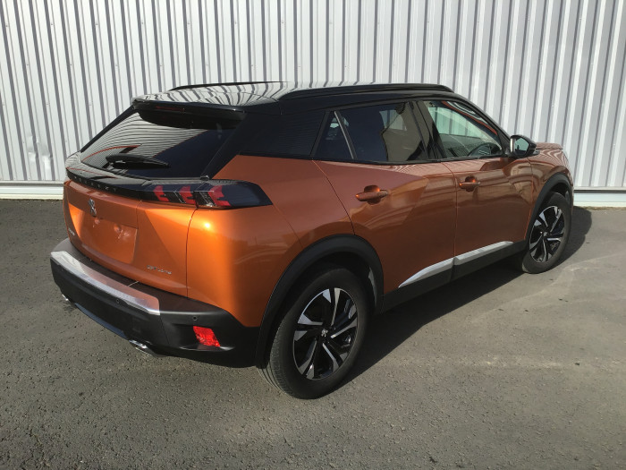 Peugeot 2008 PureTech 130 S&S EAT8 GT Line