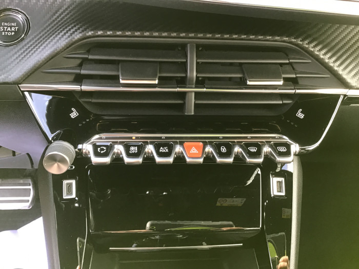Peugeot 2008 PureTech 130 S&S EAT8 GT Line