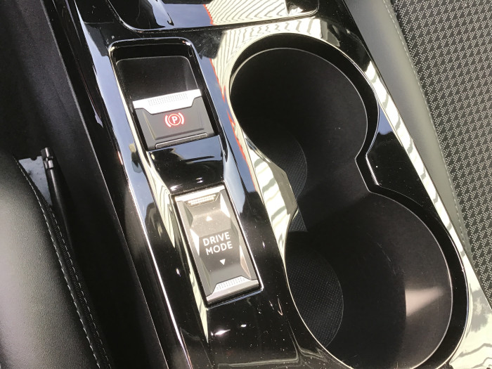 Peugeot 2008 PureTech 130 S&S EAT8 GT Line