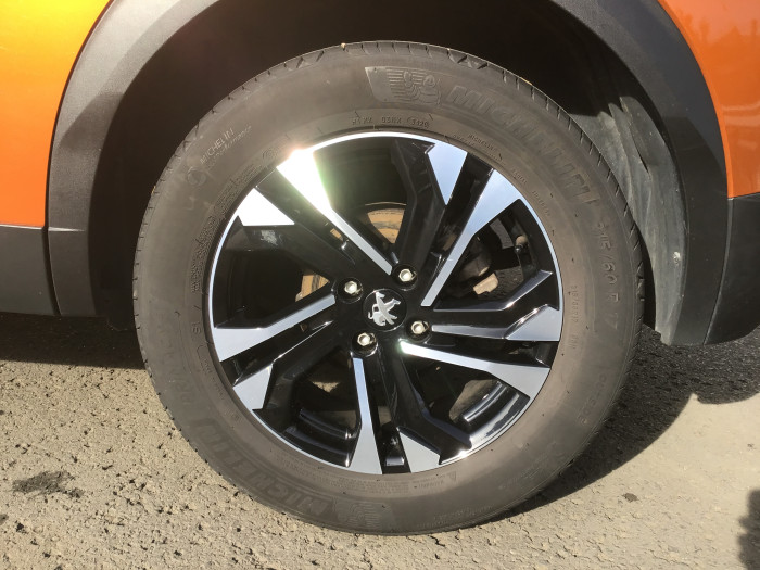 Peugeot 2008 PureTech 130 S&S EAT8 GT Line