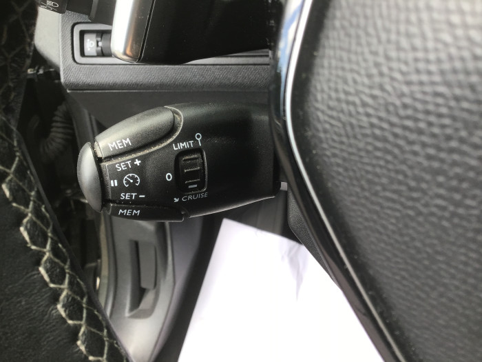 Peugeot 3008 BlueHDi 130ch S&S EAT8 Allure