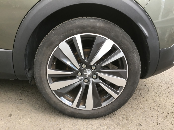 Peugeot 3008 BlueHDi 130ch S&S EAT8 Allure