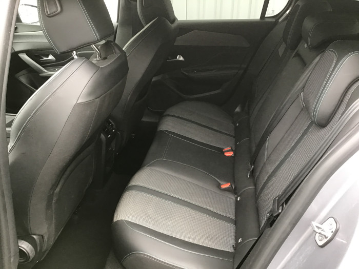 Peugeot 308 PureTech 130ch S&S EAT8 Allure