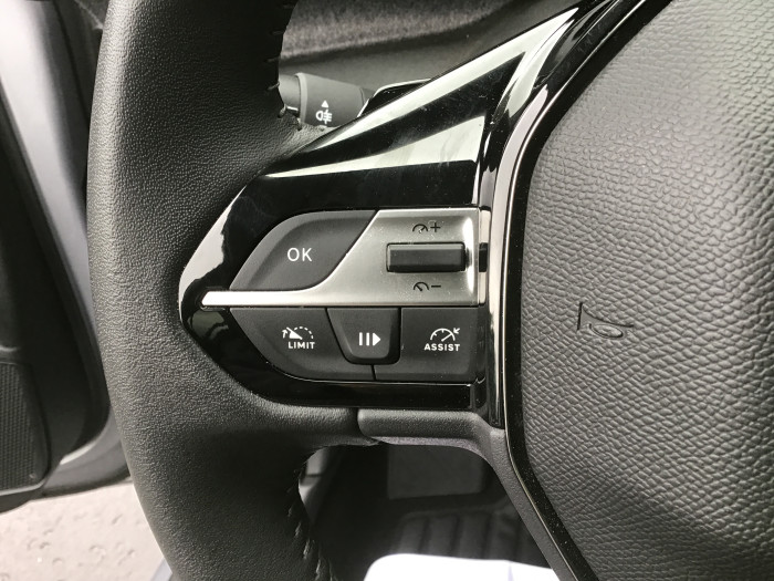 Peugeot 308 PureTech 130ch S&S EAT8 Allure