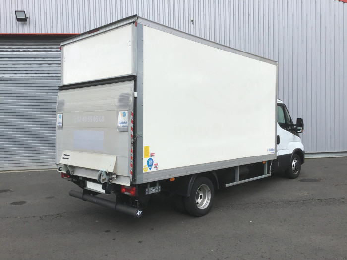 IVECO DAILY CHASSIS CABINE CAB 35 C 16 EMP 4100 QUAD-LEAF BVM6 3.0L