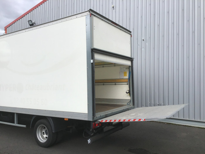 IVECO DAILY CHASSIS CABINE CAB 35 C 16 EMP 4100 QUAD-LEAF BVM6 3.0L