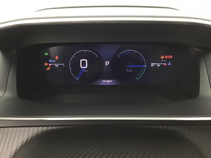 Peugeot 2008 Nouveau Hybrid 145 e-DCS6 GT