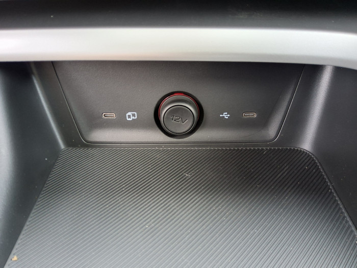 MG ZS Nouveau 1.5 L Hybrid+ 197 ch Luxury