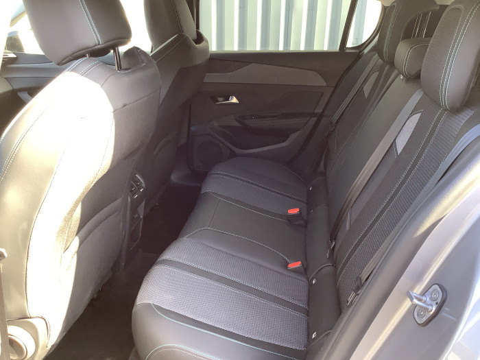 Peugeot 308 Hybrid 136 e-DCS6 Allure