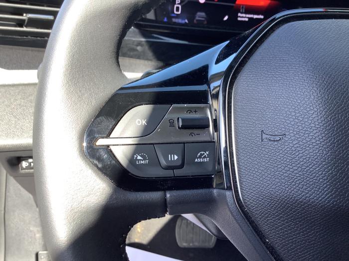 Peugeot 308 Hybrid 136 e-DCS6 Allure