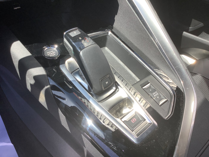 Peugeot 3008 BlueHDi 130ch S&S EAT8 GT