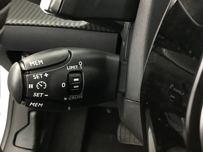 Peugeot 208 Nouvelle Hybrid 110 ch e-DCS6 Allure