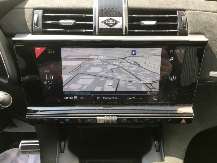 DS DS7 CROSSBACK BlueHDi 130 EAT8 Performance Line