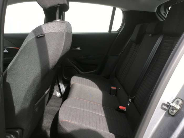 Peugeot 208 PureTech 75 S&S BVM5 Active Pack