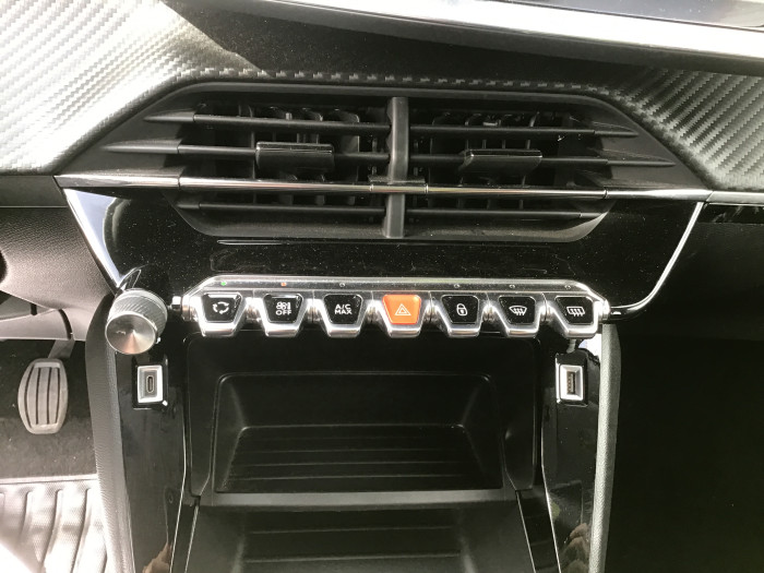 Peugeot 208 PureTech 75 S&S BVM5 Active Pack