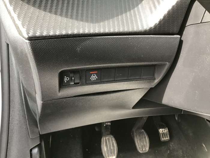 Peugeot 208 PureTech 75 S&S BVM5 Active Pack