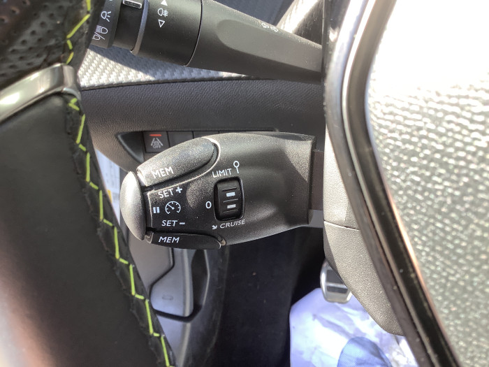 Peugeot 2008 PureTech 130 S&S BVM6 GT