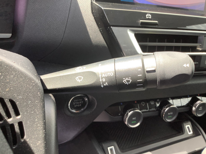 Citroën C4 Hybride 136 e-DCS6 Plus