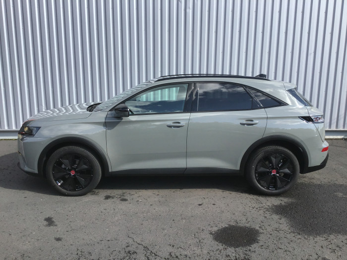 DS DS 7 Nouveau BlueHDi 130 EAT8 Performance Line
