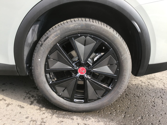 DS DS 7 Nouveau BlueHDi 130 EAT8 Performance Line