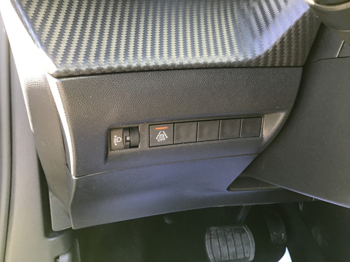Peugeot 2008 BlueHDi 130 S&S EAT8 Allure Pack