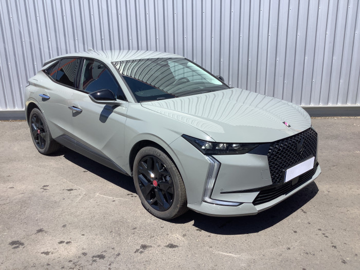 DS DS 4 PureTech 130 EAT8 Performance Line