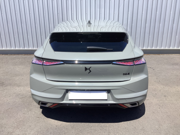 DS DS 4 PureTech 130 EAT8 Performance Line