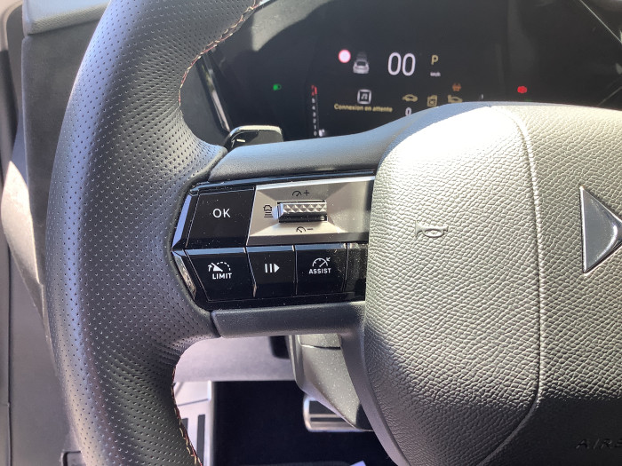 DS DS 4 PureTech 130 EAT8 Performance Line