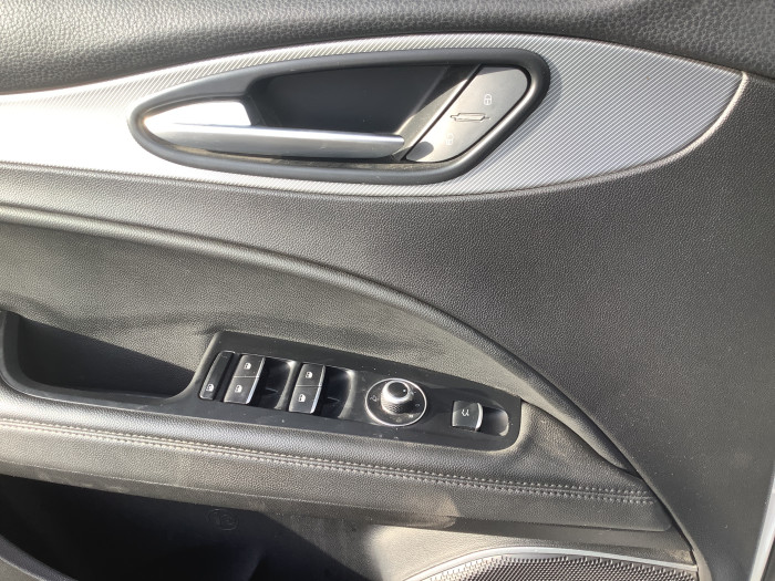 Alfa Romeo STELVIO MY20 2.2 190 ch Q4 AT8 Sprint
