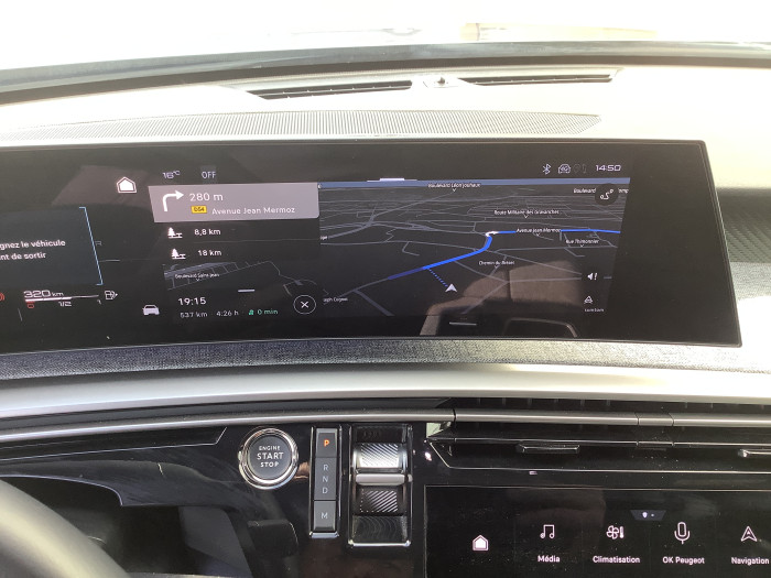 Peugeot 3008 Nouveau Hybrid 136 e-DCS6 Allure