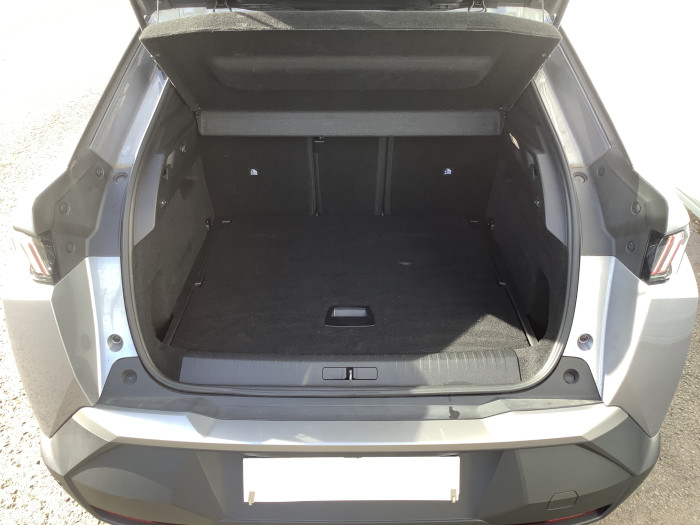 Peugeot 3008 Nouveau Hybrid 136 e-DCS6 Allure