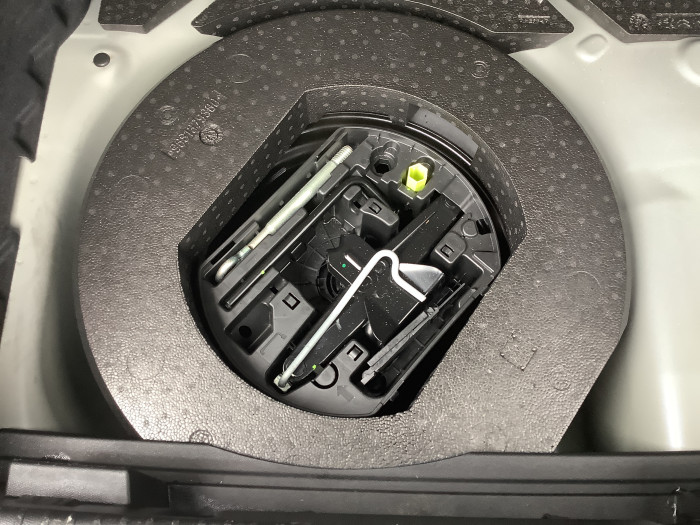 DS DS 3 Nouveau PureTech 130 EAT8 Performance Line