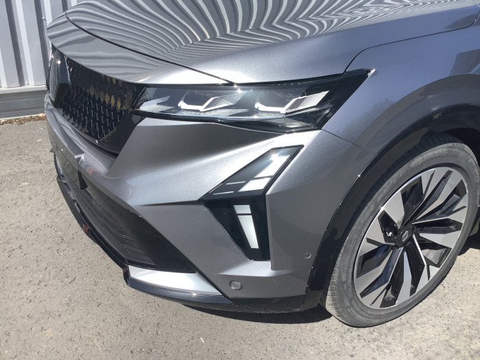 Renault RAFALE Nouveau E-Tech full hybrid 200 ch Techno