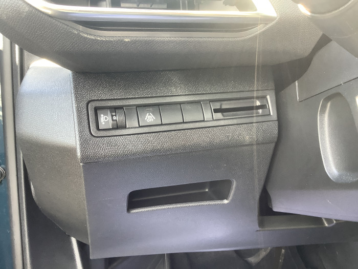 Peugeot 3008 Hybrid 145 e-DCS6 Allure Pack