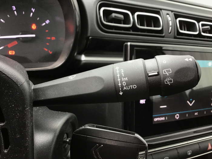 Citroën C3 PureTech 83 S&S BVM5 Shine