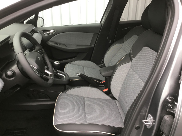 Renault CLIO V Eco-G 100 ch GSR2 Techno