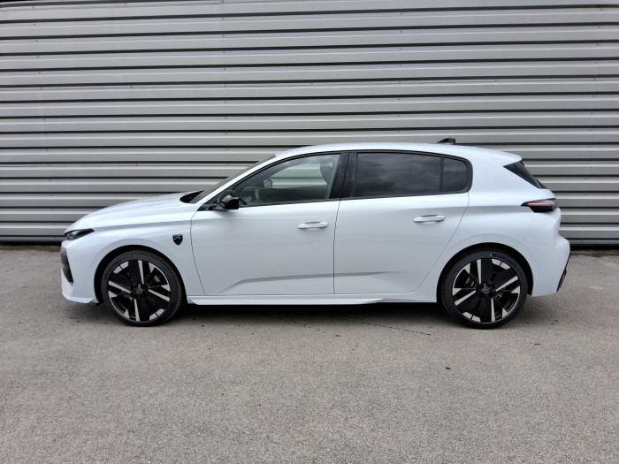 Peugeot 308 DIESEL Nouvelle BlueHDi 130ch S&S EAT8 GT