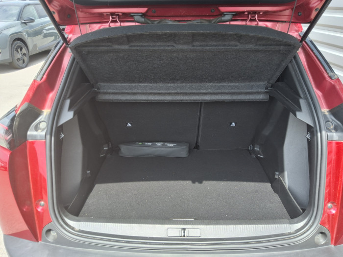 Peugeot 2008 Nouveau 130 S&S EAT8 Allure