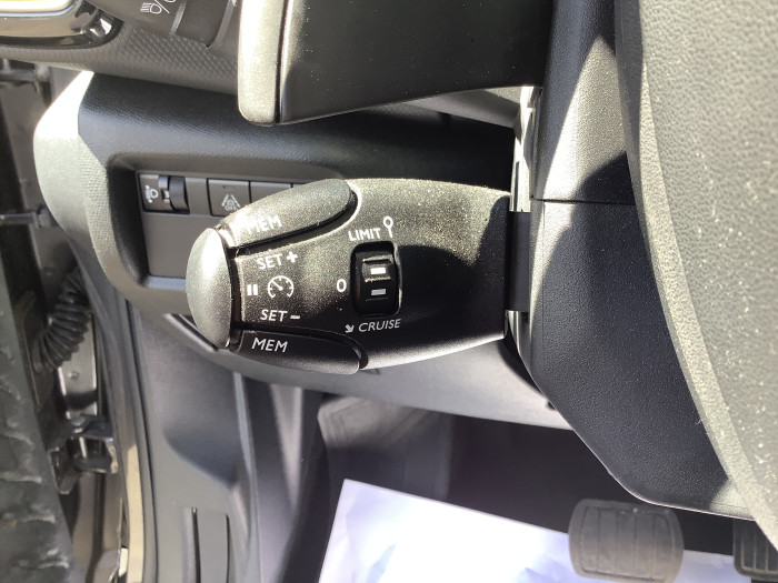 Citroën C5 AIRCROSS Hybride 136 e-DCS6 Plus