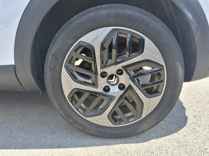 Citroën C4 Hybride 136 e-DCS6 Plus