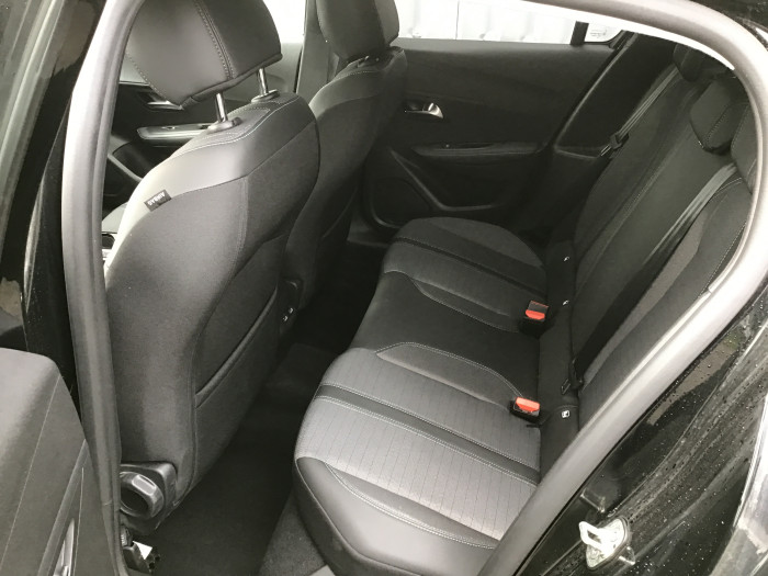 Peugeot 208 PureTech 100 S&S BVM6 Allure Pack