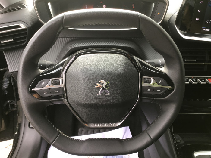 Peugeot 208 PureTech 100 S&S BVM6 Allure Pack
