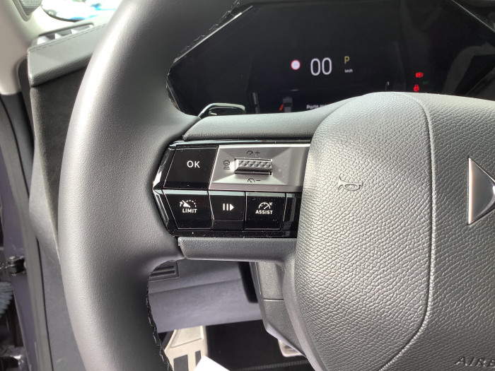 DS DS 4 Hybride 136 e-DCT6 Etoile - Alcantara