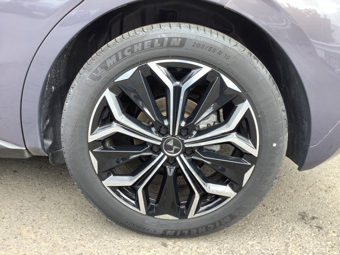 DS DS 4 Hybride 136 e-DCT6 Etoile - Alcantara