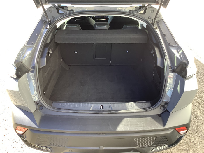 Peugeot 408 Hybrid 136 e-DCS6 Allure
