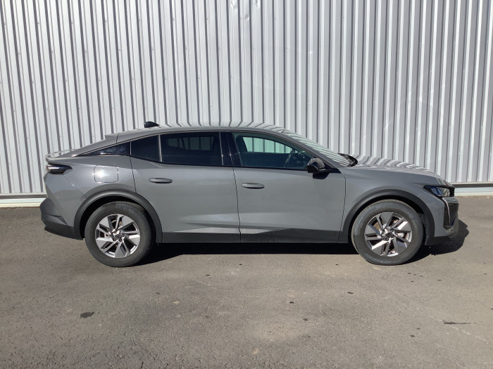 Peugeot 408 Hybrid 136 e-DCS6 Allure