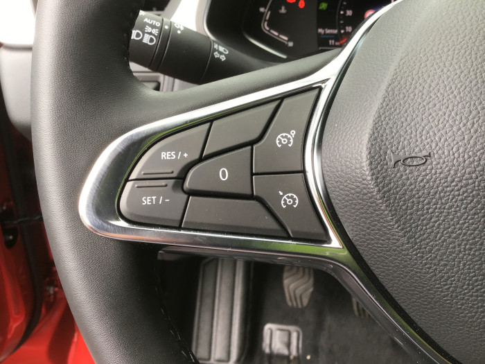 Renault CAPTUR mild hybrid 140 Techno