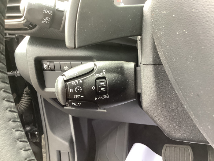 Citroën C5 AIRCROSS Hybride 136 e-DCS6 Plus