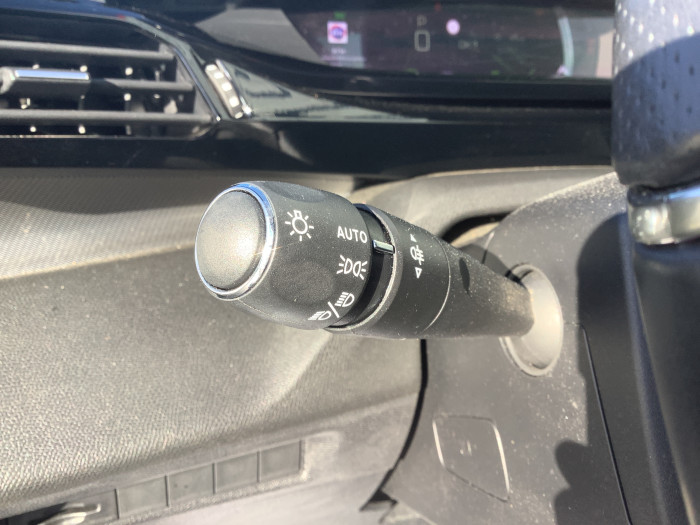 Peugeot 308 PureTech 130ch S&S EAT8 GT