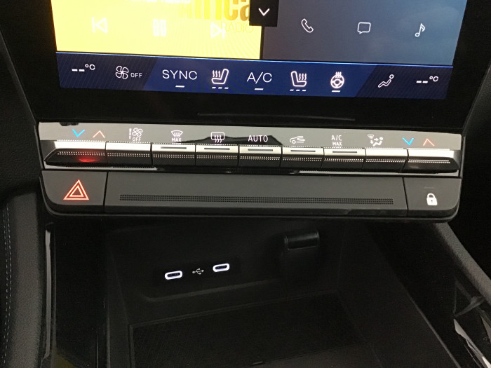 Renault AUSTRAL Nouveau full hybrid E-Tech 200 ch Esprit Alpine